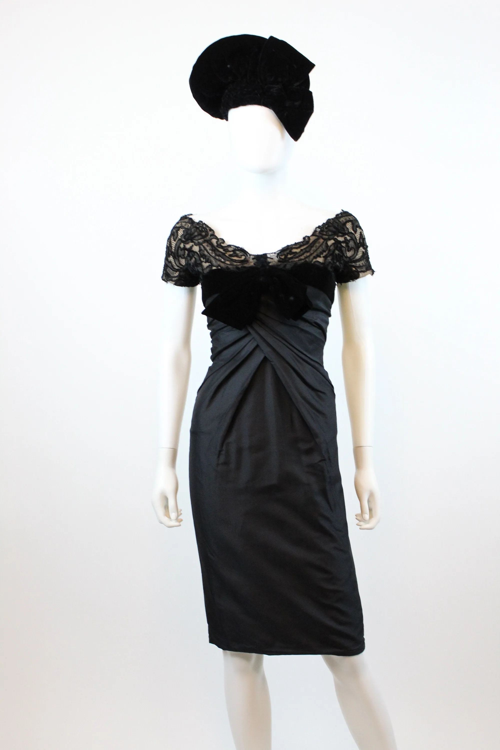 1950s couture SILK and LACE wiggle folded dress xxs | new fall winter