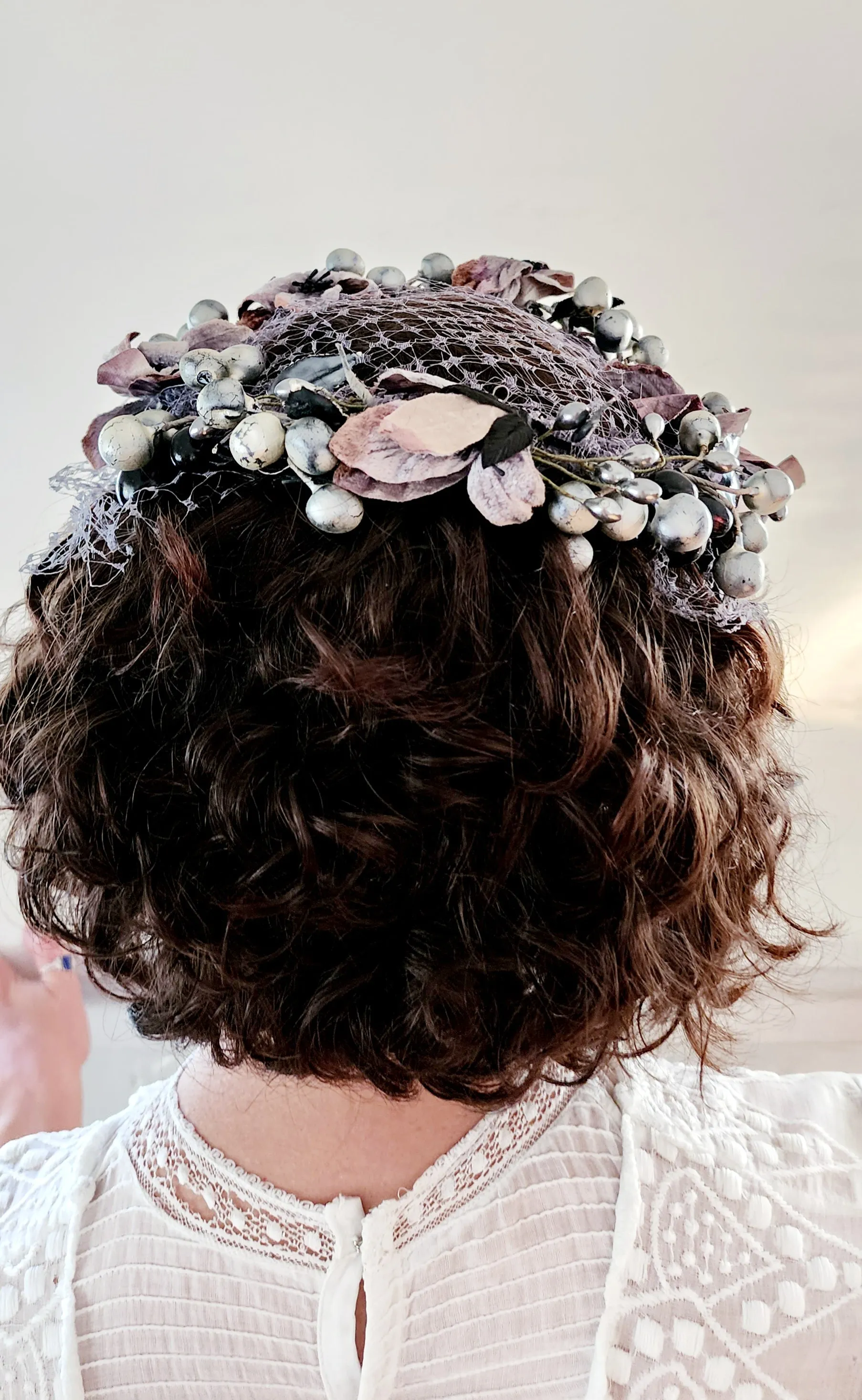 50s Silver Black Floral Crown Fascinator Headpiece Hat