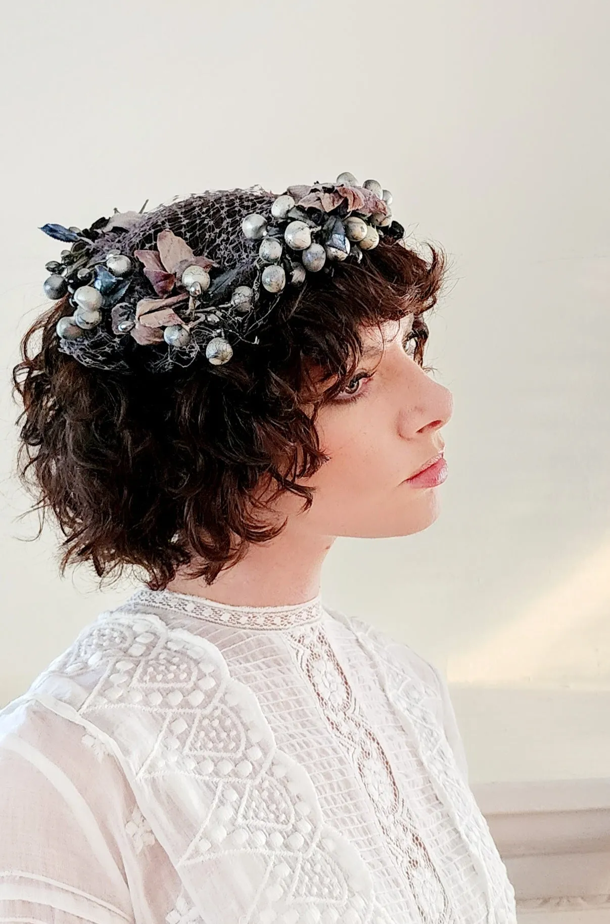 50s Silver Black Floral Crown Fascinator Headpiece Hat