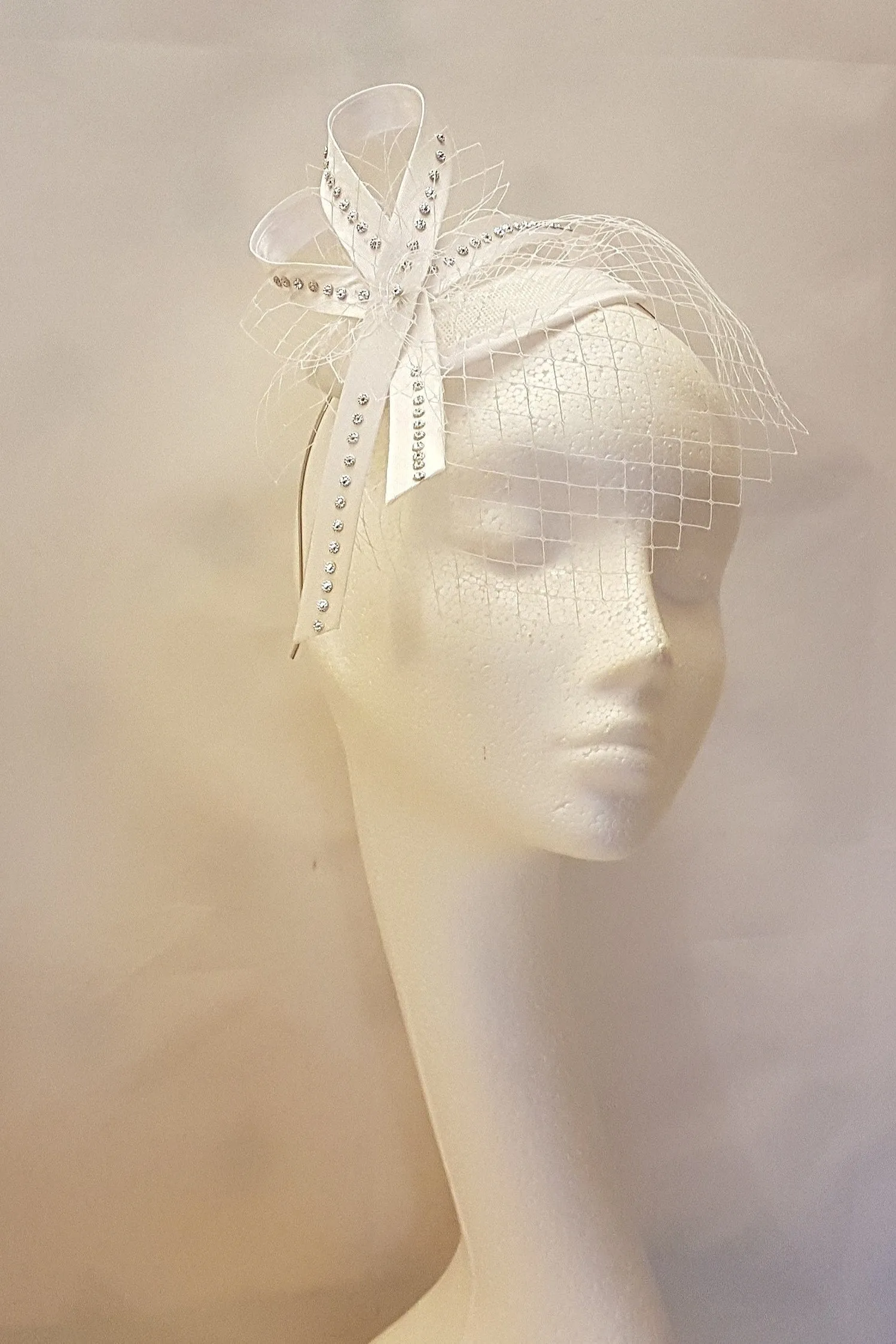 Birdcage veil Hat fascinator White,Ivory Bridal Fascinator Bridal MINI Veil Crystal Teardrop hat.