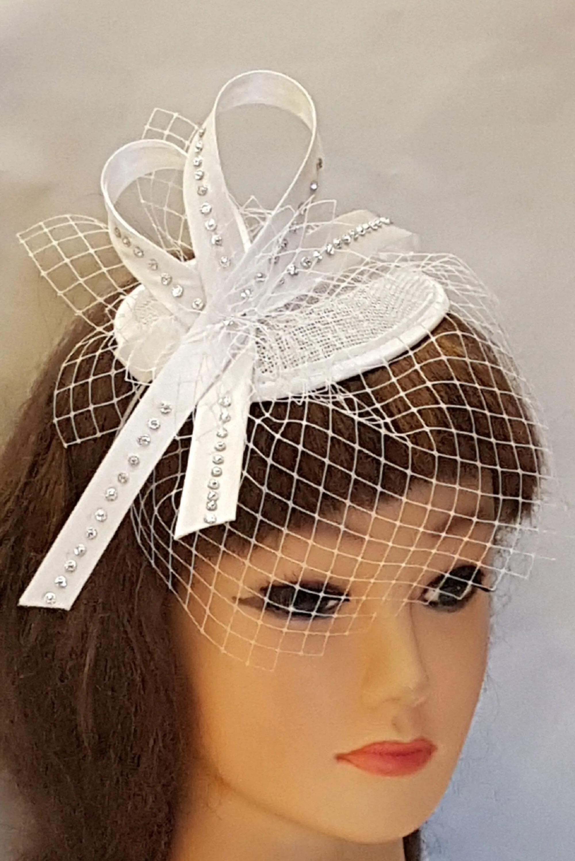 Birdcage veil Hat fascinator White,Ivory Bridal Fascinator Bridal MINI Veil Crystal Teardrop hat.