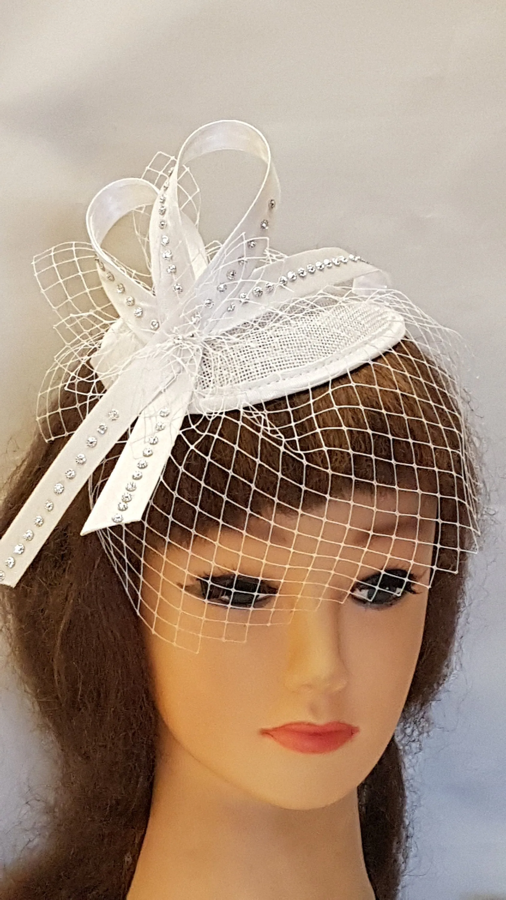 Birdcage veil Hat fascinator White,Ivory Bridal Fascinator Bridal MINI Veil Crystal Teardrop hat.