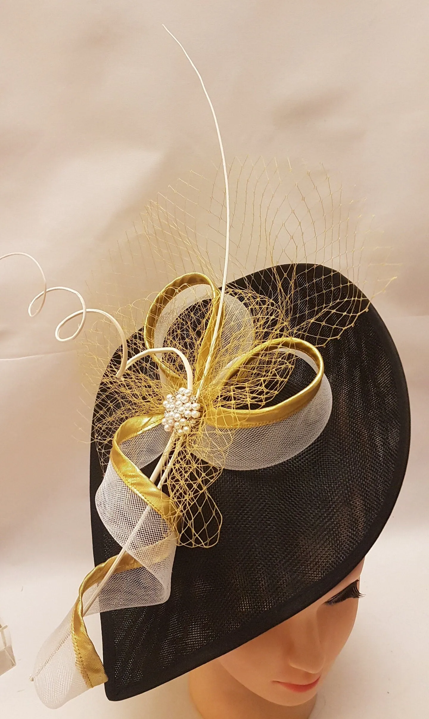 BLACK & GOLD Hat Fascinator Wedding TeaParty hat Mother of the Bride hat