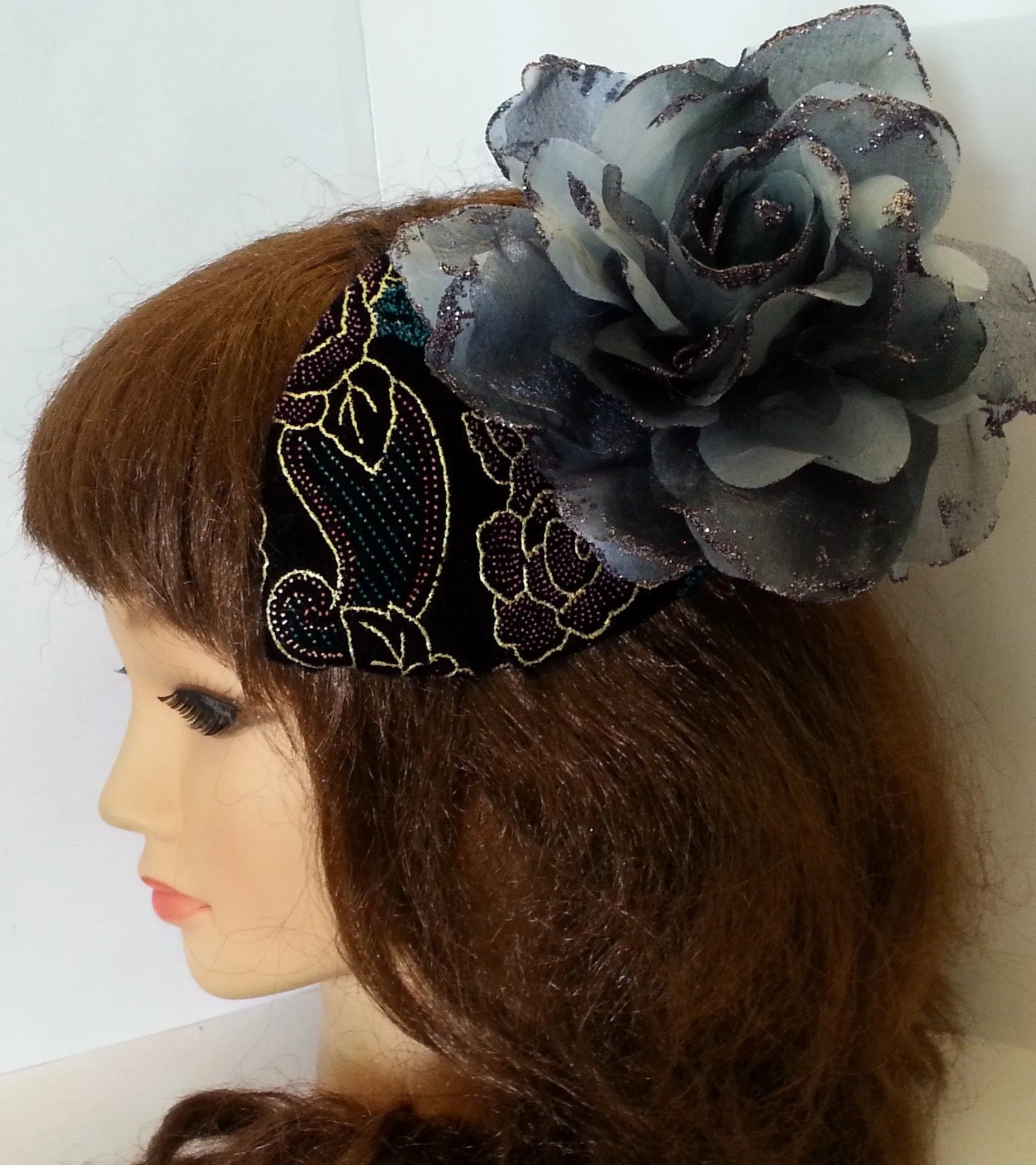 Black velvet Teardrop Hat Race hat Fascinator SILVER GREY Flower, weeding, Cocktail Prom Goodwood revival , Ascot hat