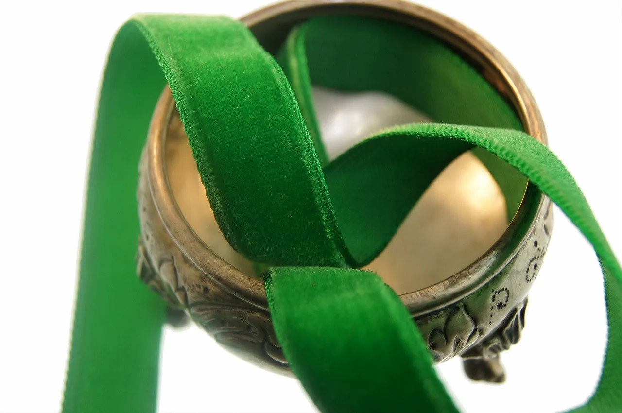 Christmas Green Velvet Ribbon Vintage from France 16mm
