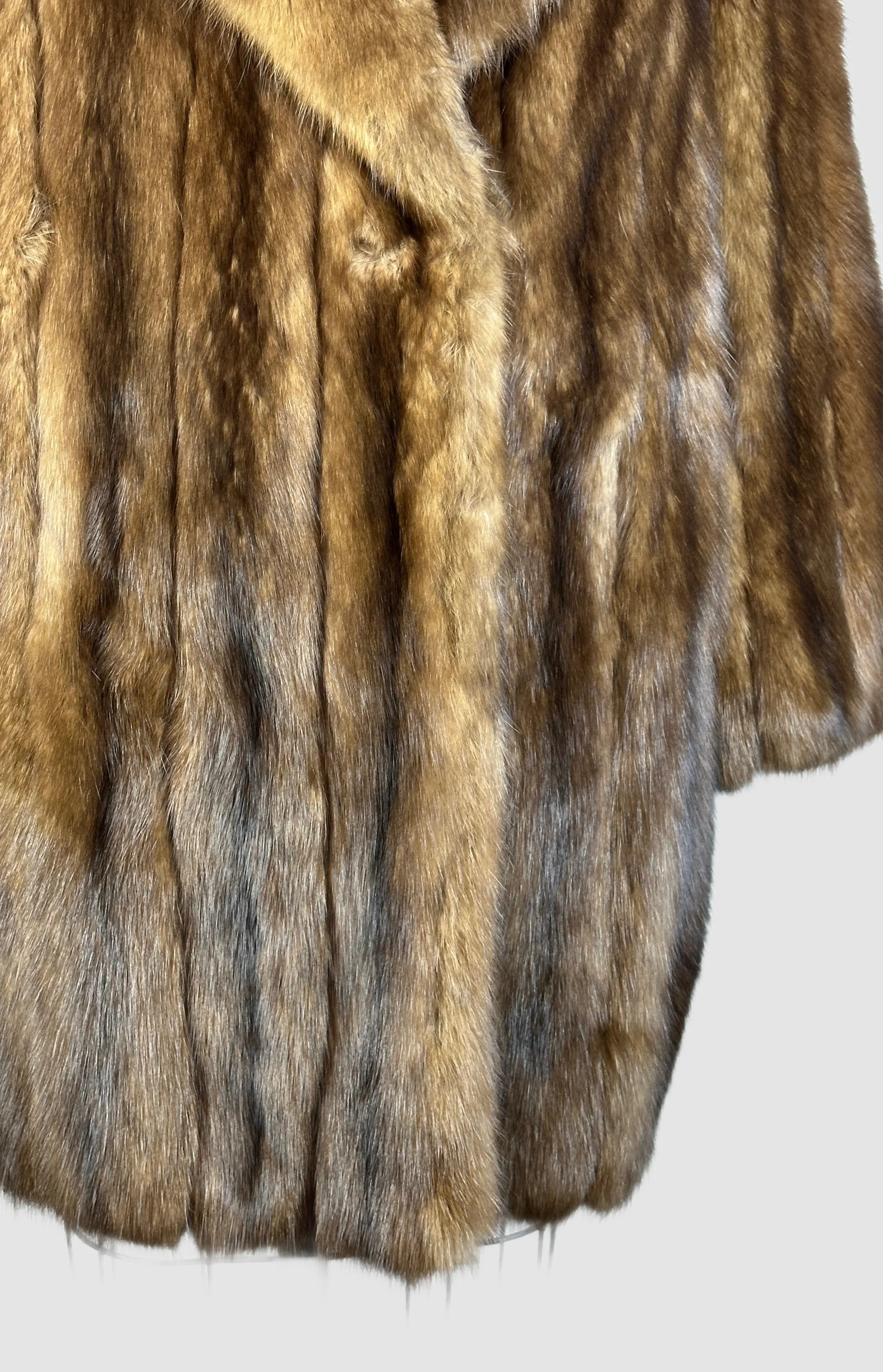 GLAM SLAM I. Magnin 70s Sable Coat • Medium / Large