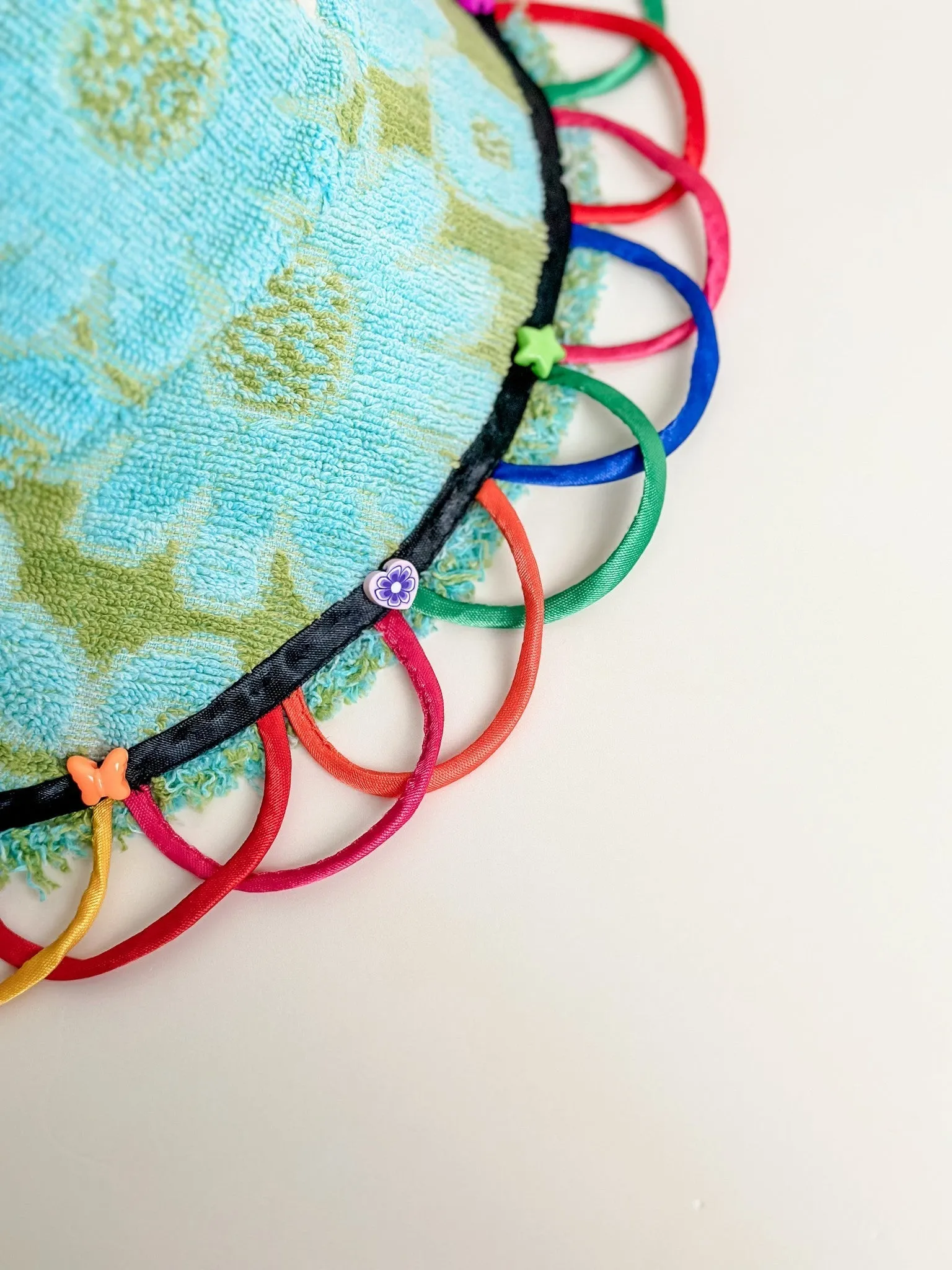 'Loop de Loop' - Diana Rikasari x Re/lax Remade