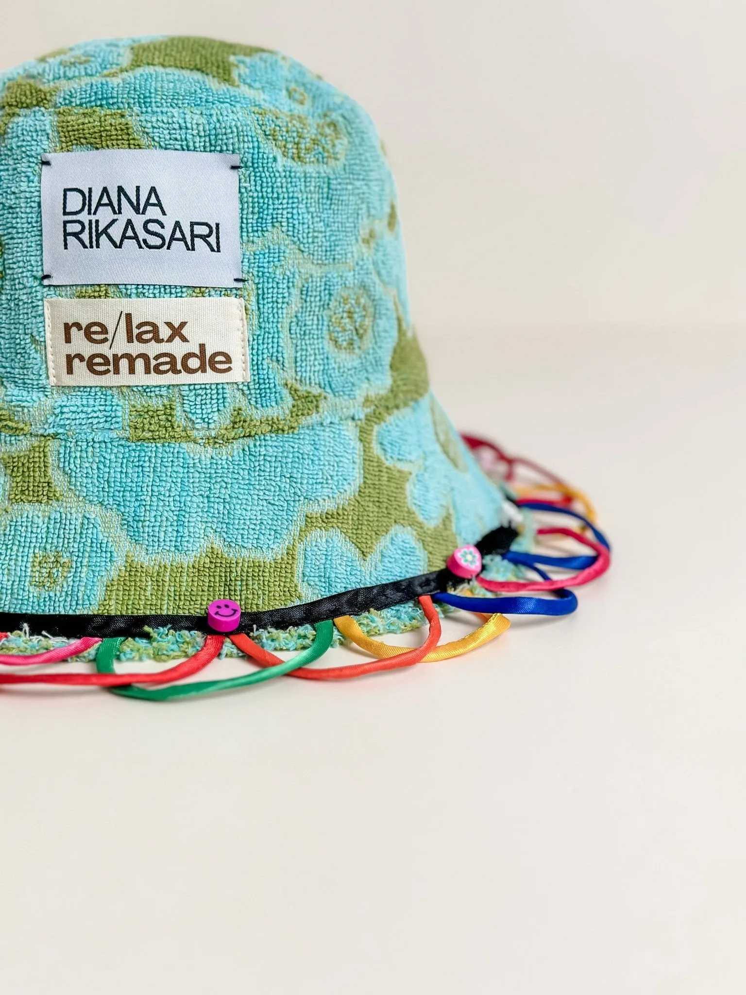 'Loop de Loop' - Diana Rikasari x Re/lax Remade
