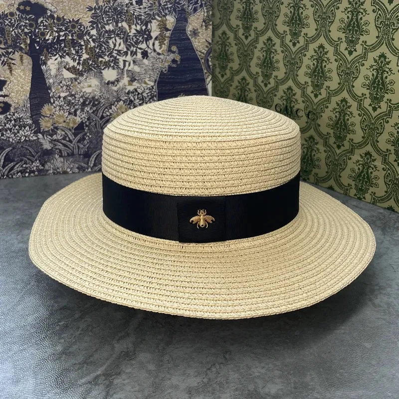 QueenB Fedora