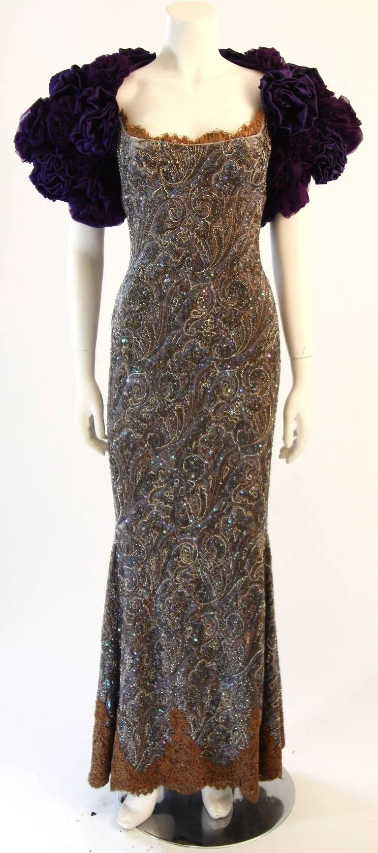 RANDI RAHM COUTURE Purple Beaded Velvet Gown Size 4-6