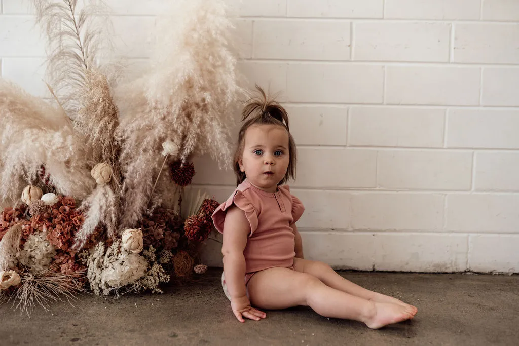 Snuggle Hunny Organic Ribbed Short Sleeve Bodysuit - Rose