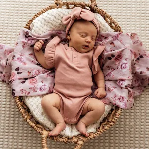 Snuggle Hunny Organic Ribbed Short Sleeve Bodysuit - Rose