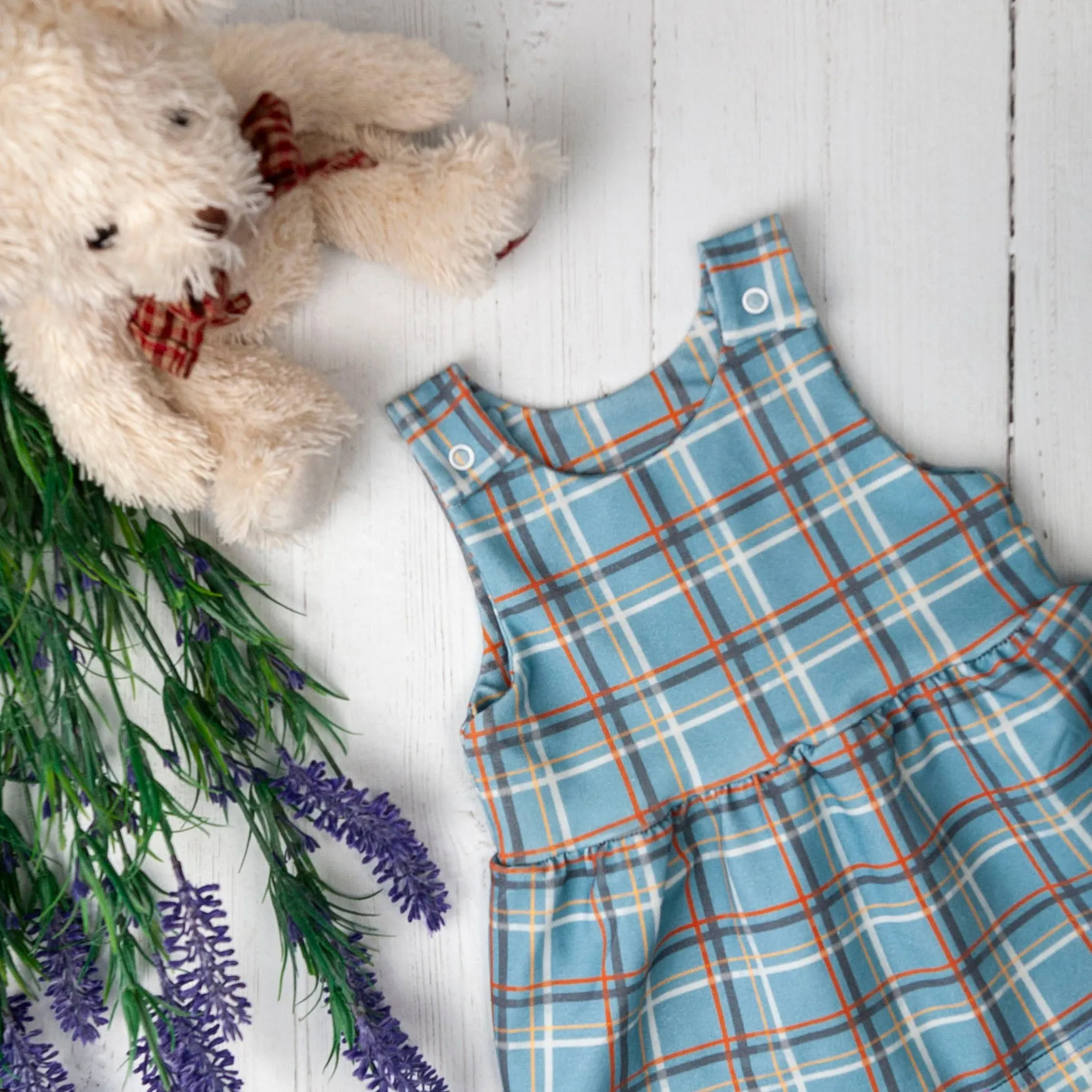 Taffy Tartan Pinafore
