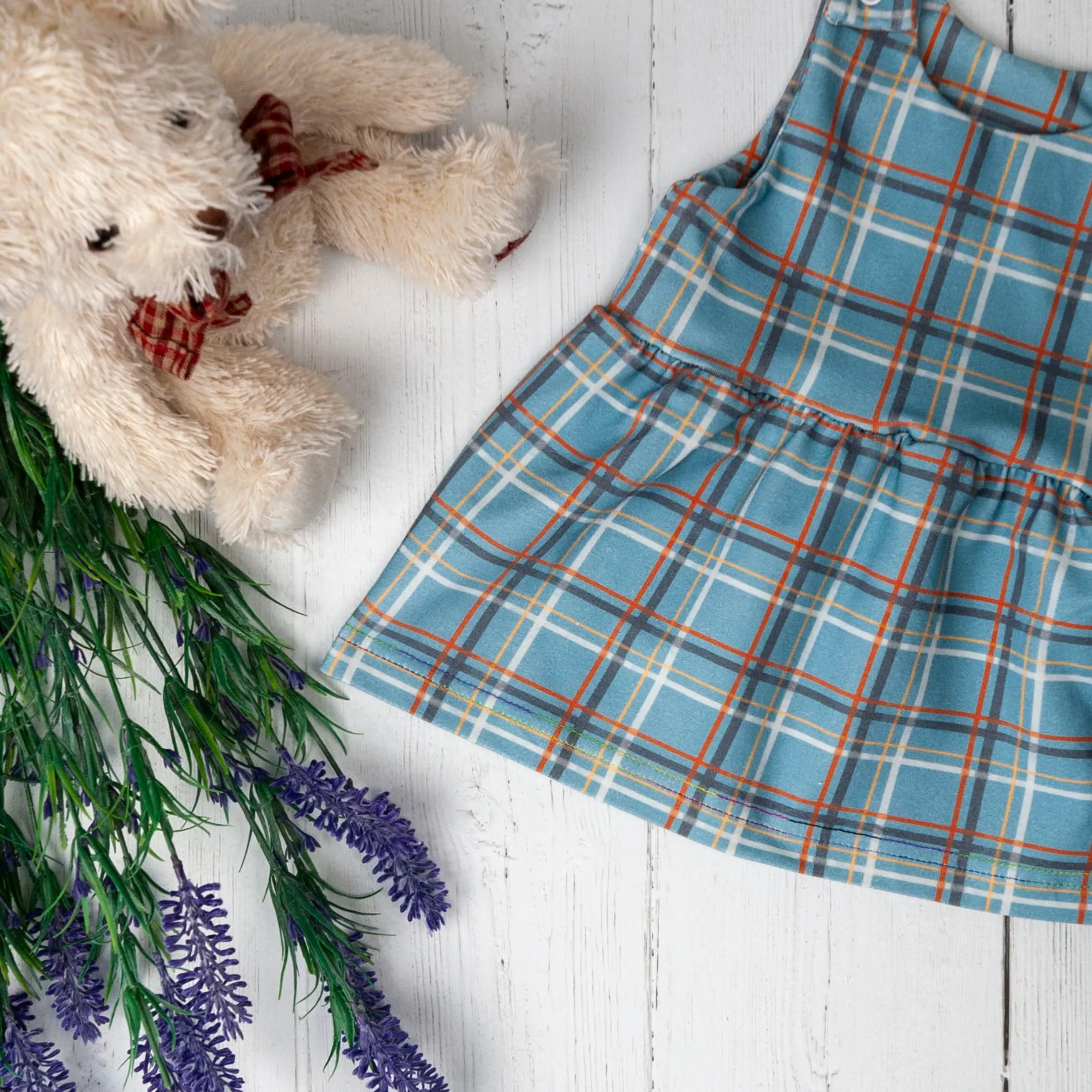 Taffy Tartan Pinafore