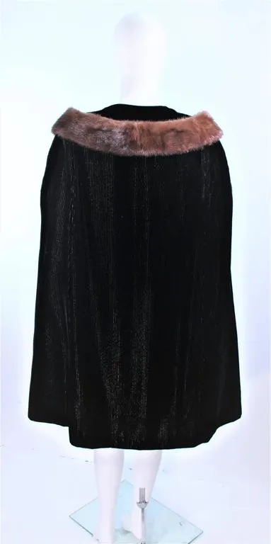 VINTAGE Circa 1950s Black Velvet Cape, Mink Trim Size Medium