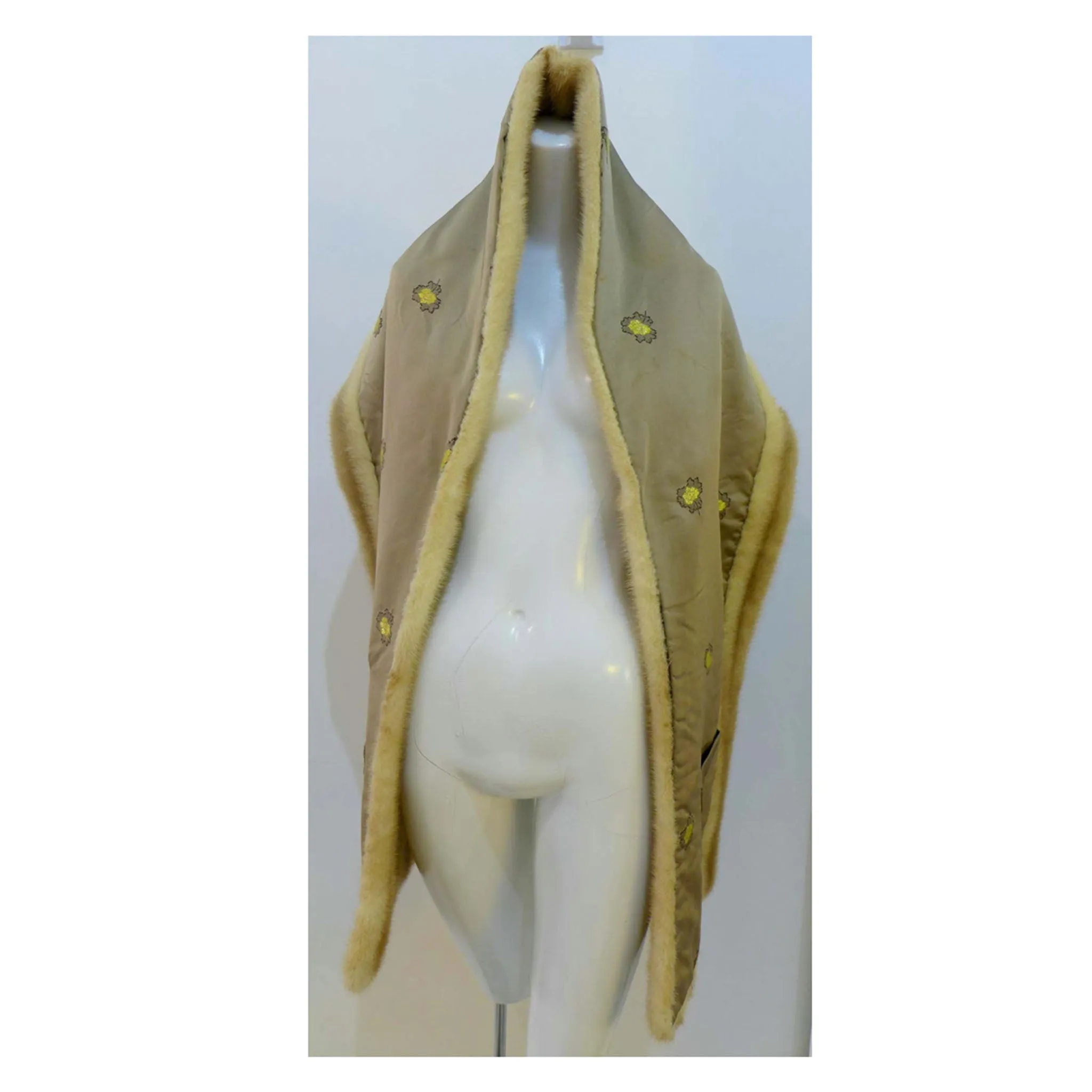 VINTAGE Custome Ava Blonde Mink Fling