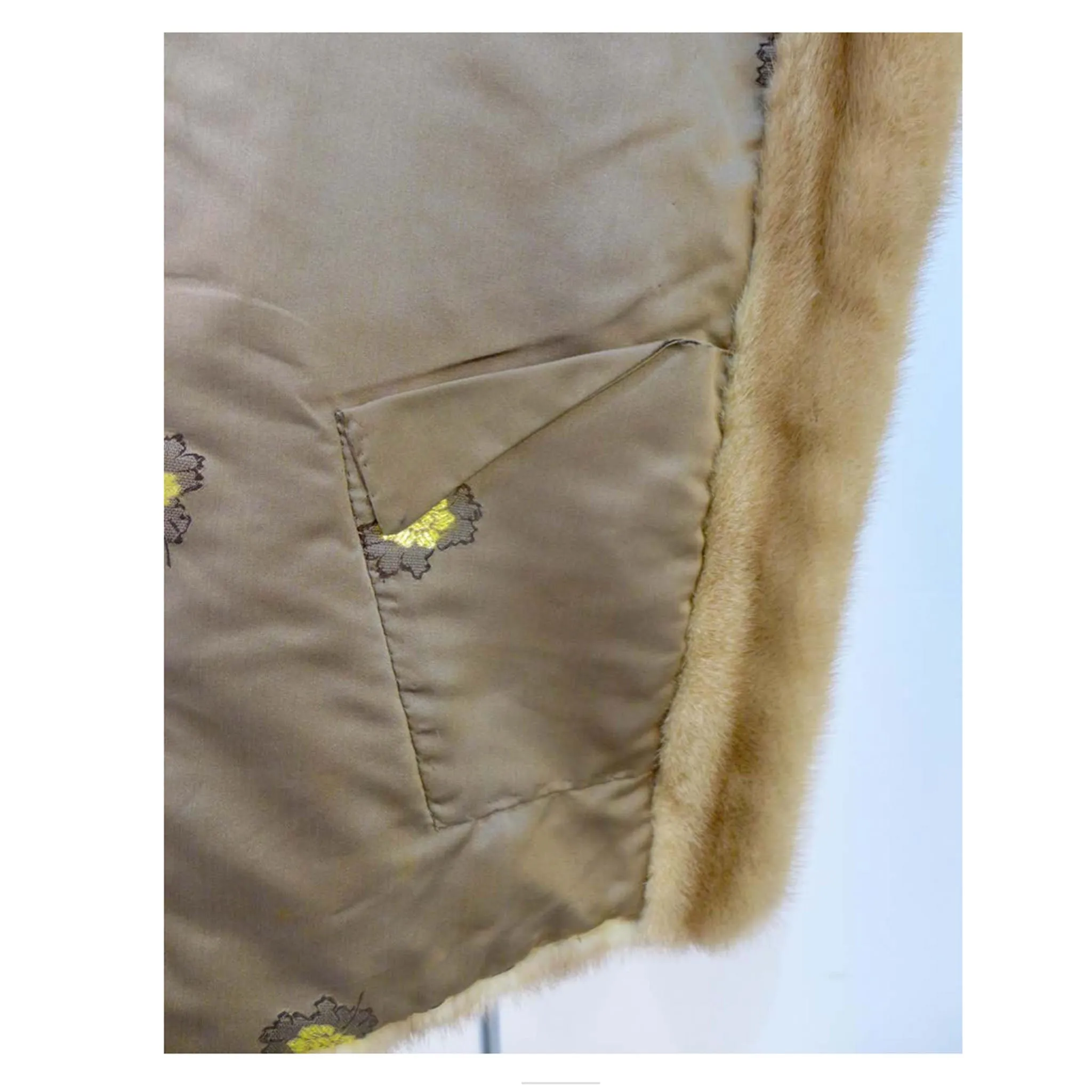 VINTAGE Custome Ava Blonde Mink Fling