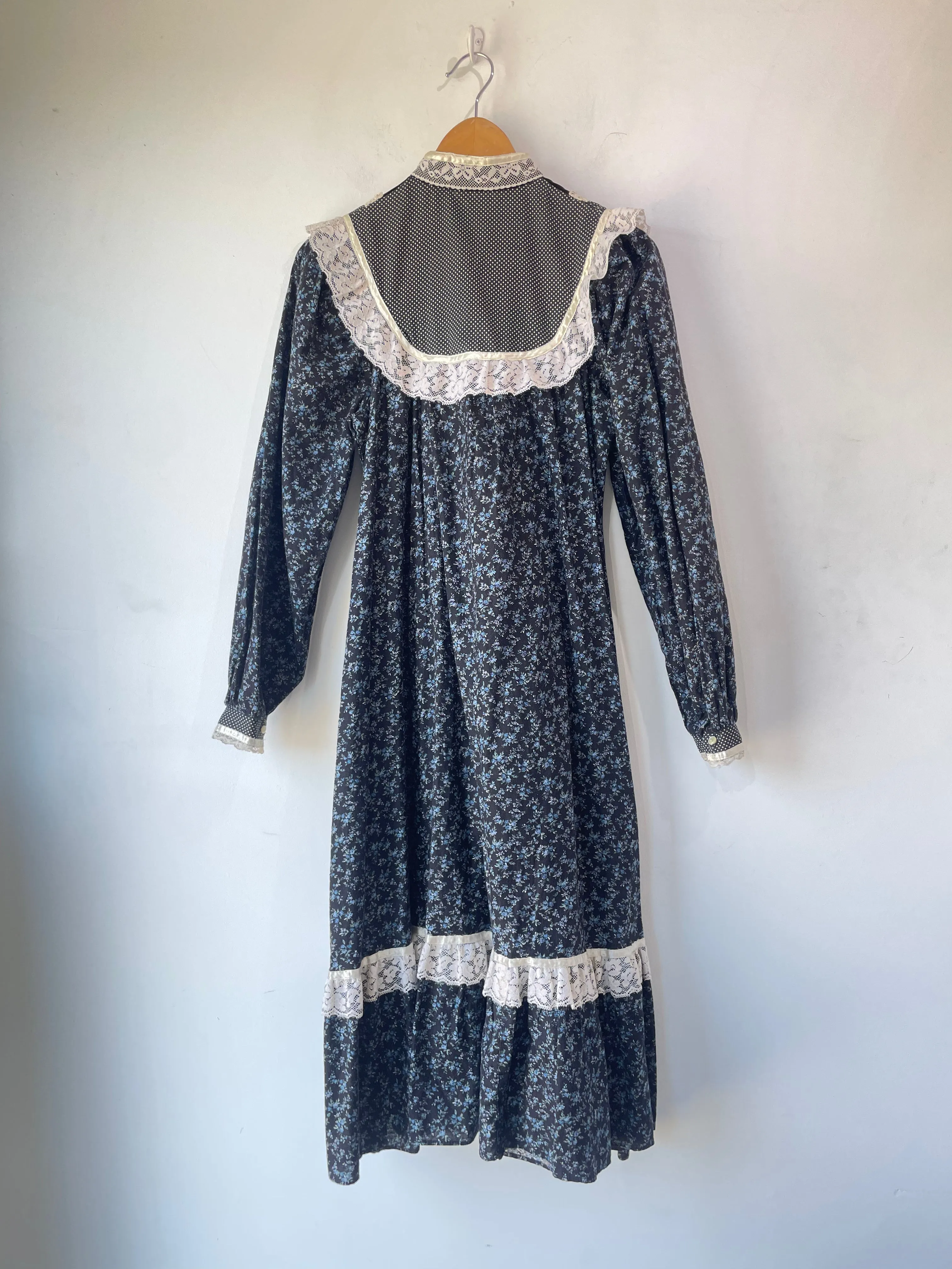 Vintage Gunne Sax Black Blue Floral Velvet Dress