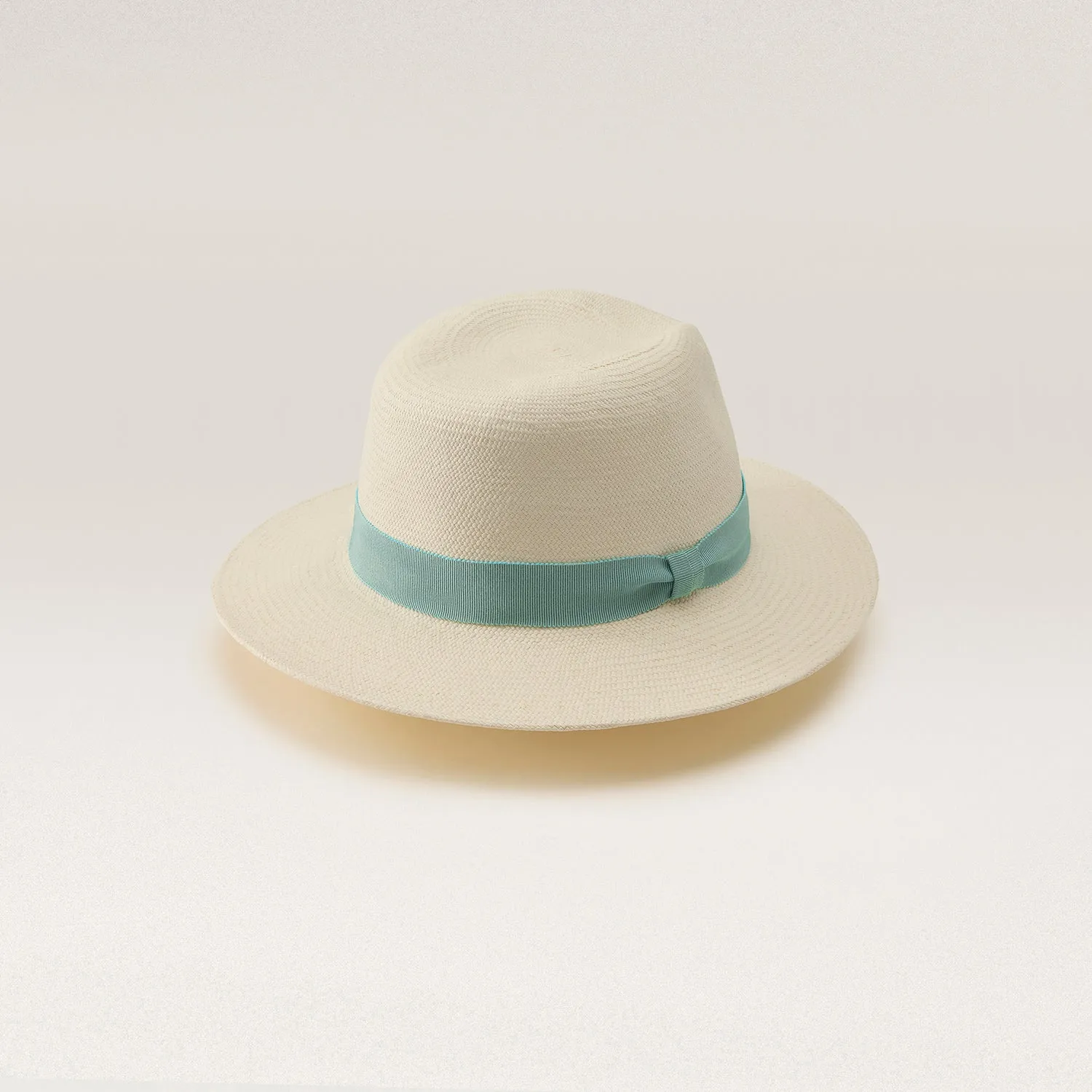 Vitoria Fedora