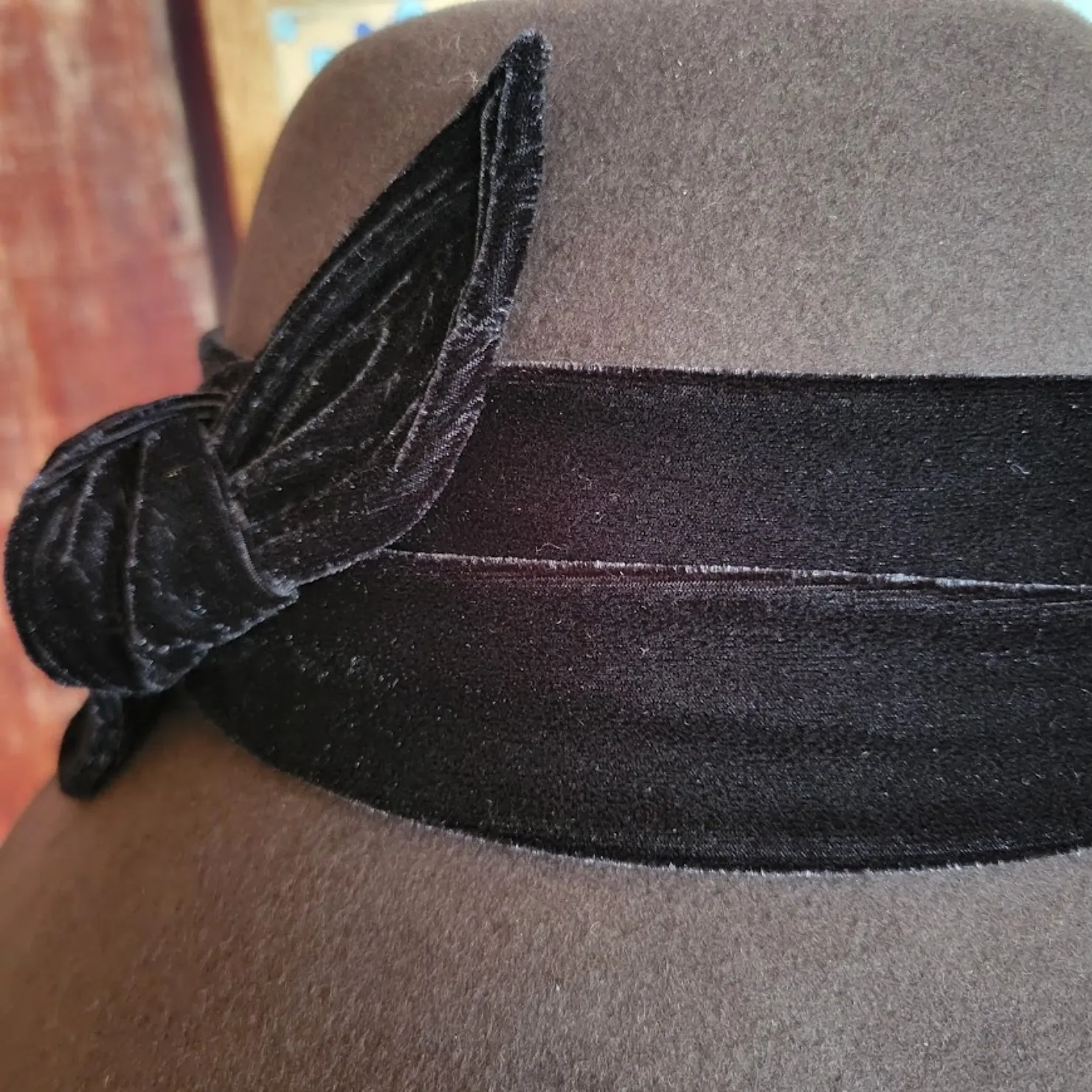 Women's "Cloche Hat w/ Velvet Bow" by Scala   LF170